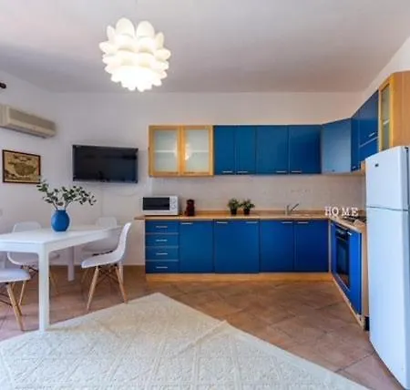 Casa Annette By La Via Del Mare Viaggi E Vacanze Holiday home *